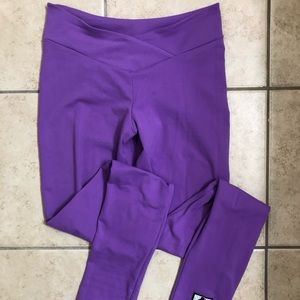 Celestial Bodiez Booty Scrunch Legging